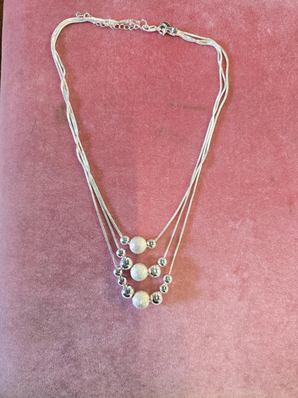 Solve three tier drop necklace