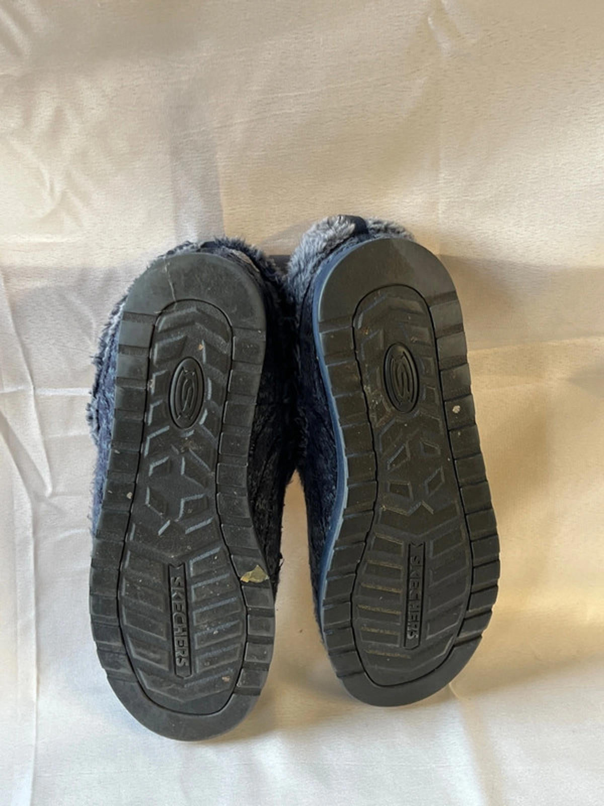 Bobs Slippers | Size 7