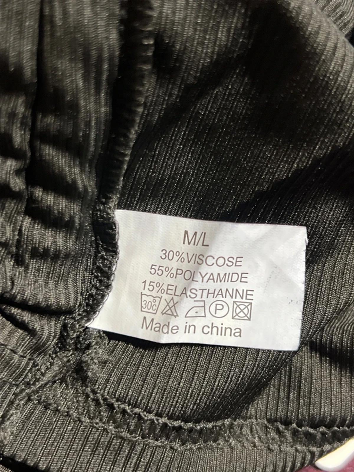 Cherry Koko | M/L | Black Elasticated Off Shoulder Top