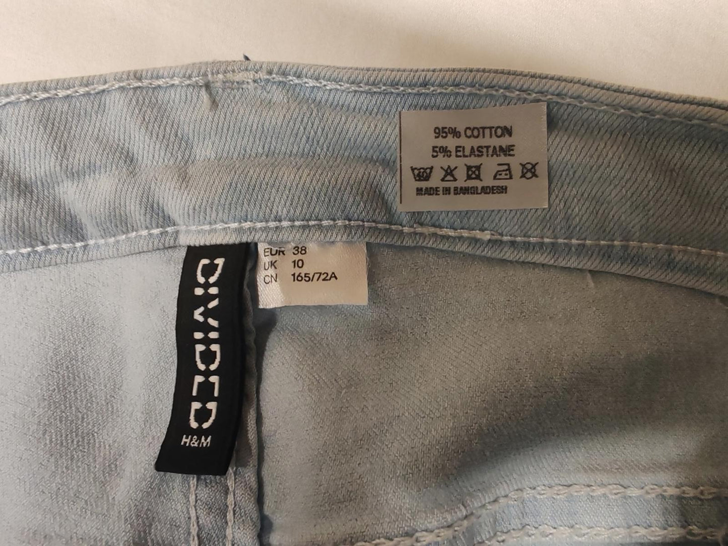 H&M | UK Size 10R | Light Blue Jeans