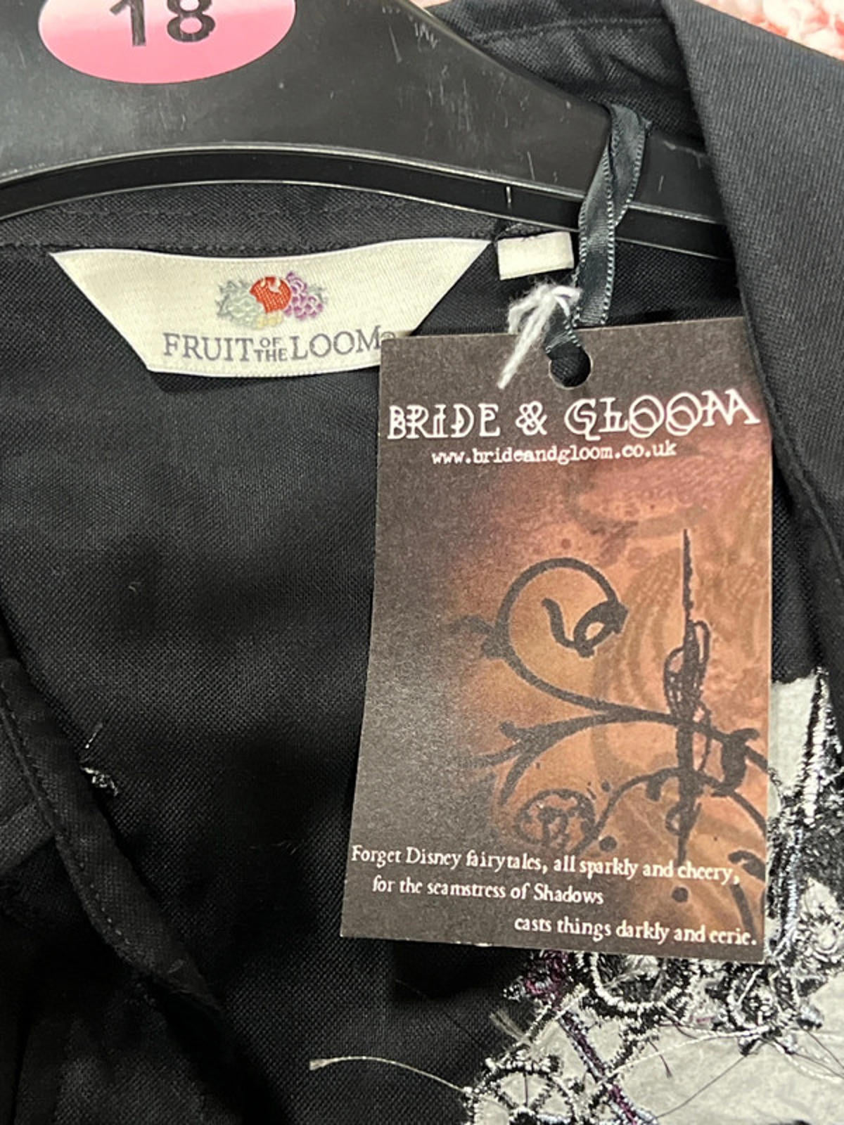 Black Embroidered T-Shirt | 16 | Steampunk Pattern