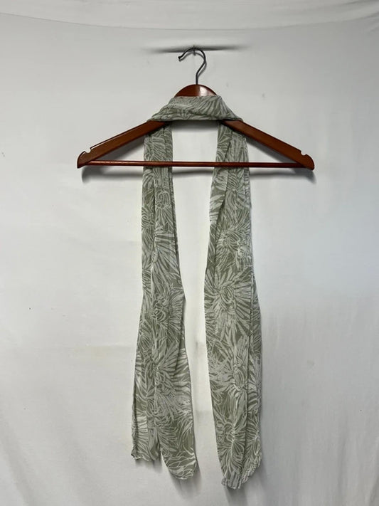 Vintage Style Ladies Scarf | Green Pattern