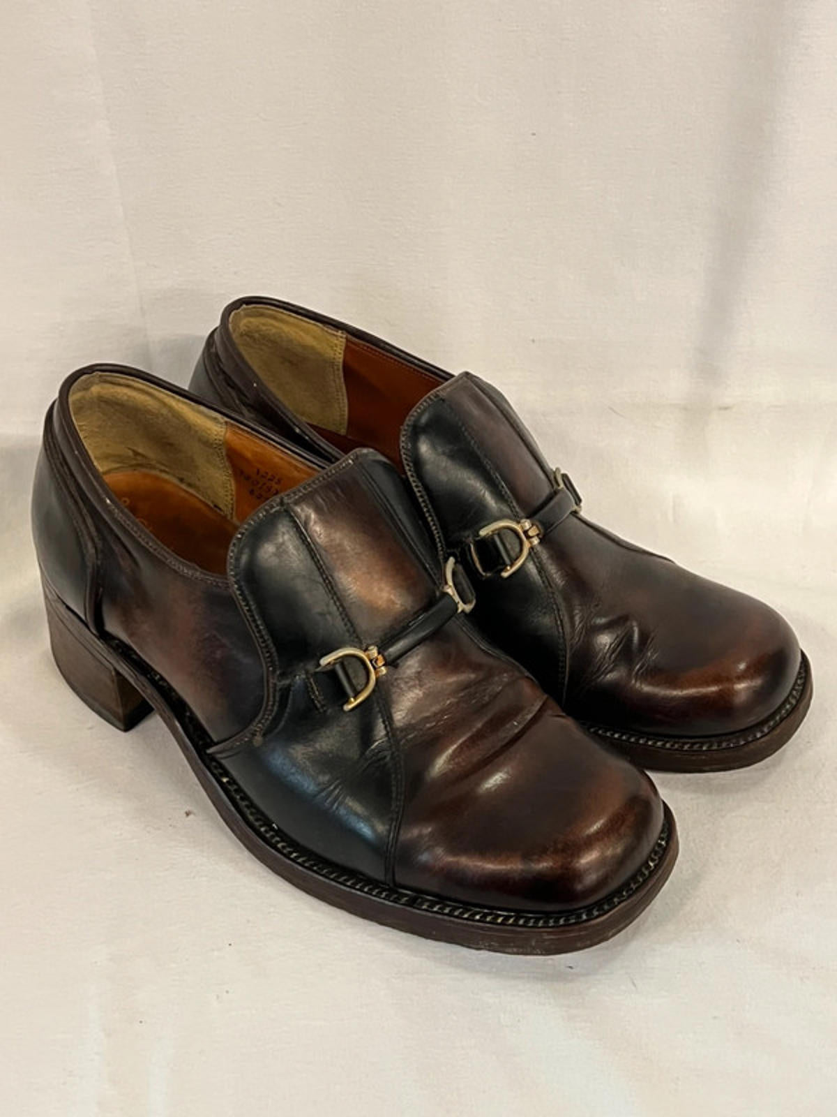 Charles Horrell | 1970’s | 5.5 | Real Leather