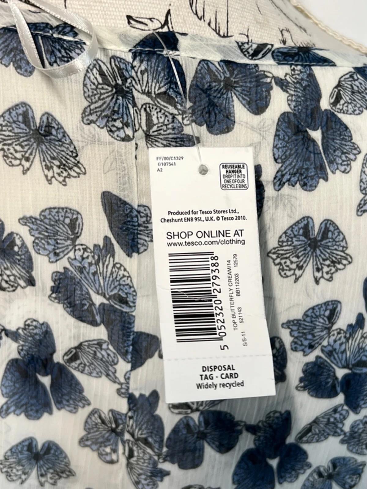F&F | 14 | Ladies black and white floral top |