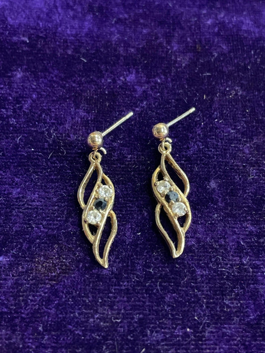 9ct gold drop earrings