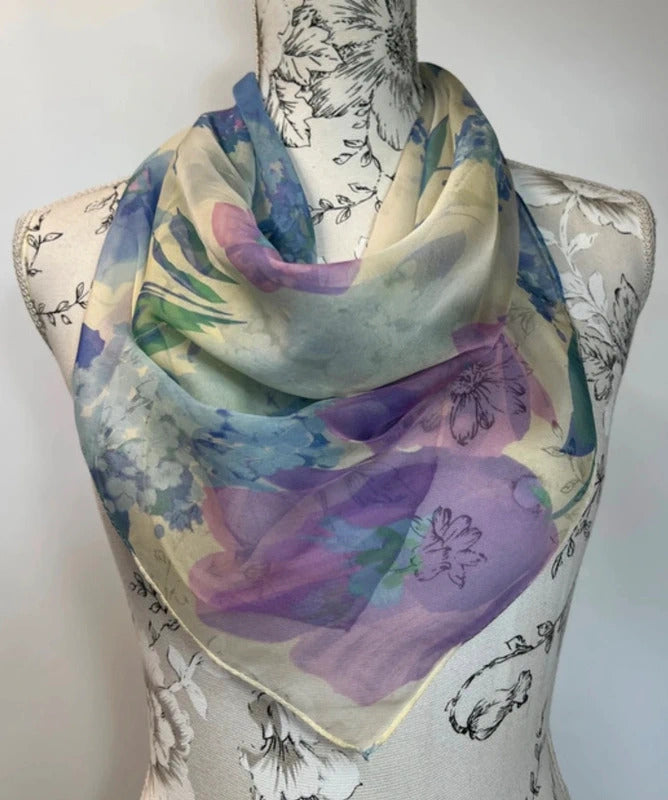 Vintage Tie Rack | The Art Of Silk | Hydrangea themed silk scarf