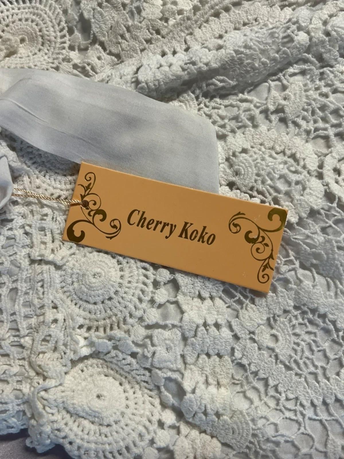 Cherry Koko | S/M | Coquette style lace shorts