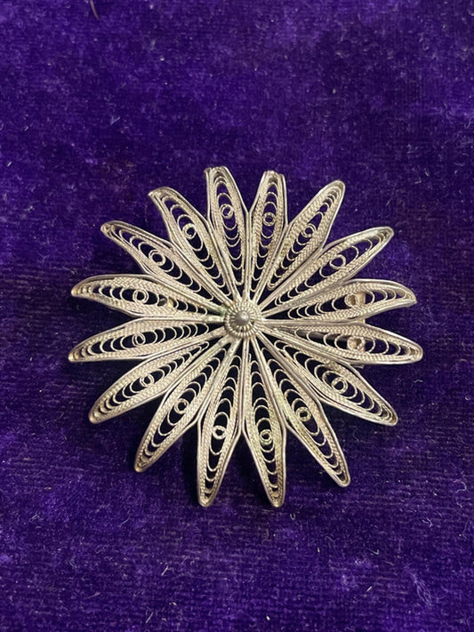 Vintage Filigree brooch