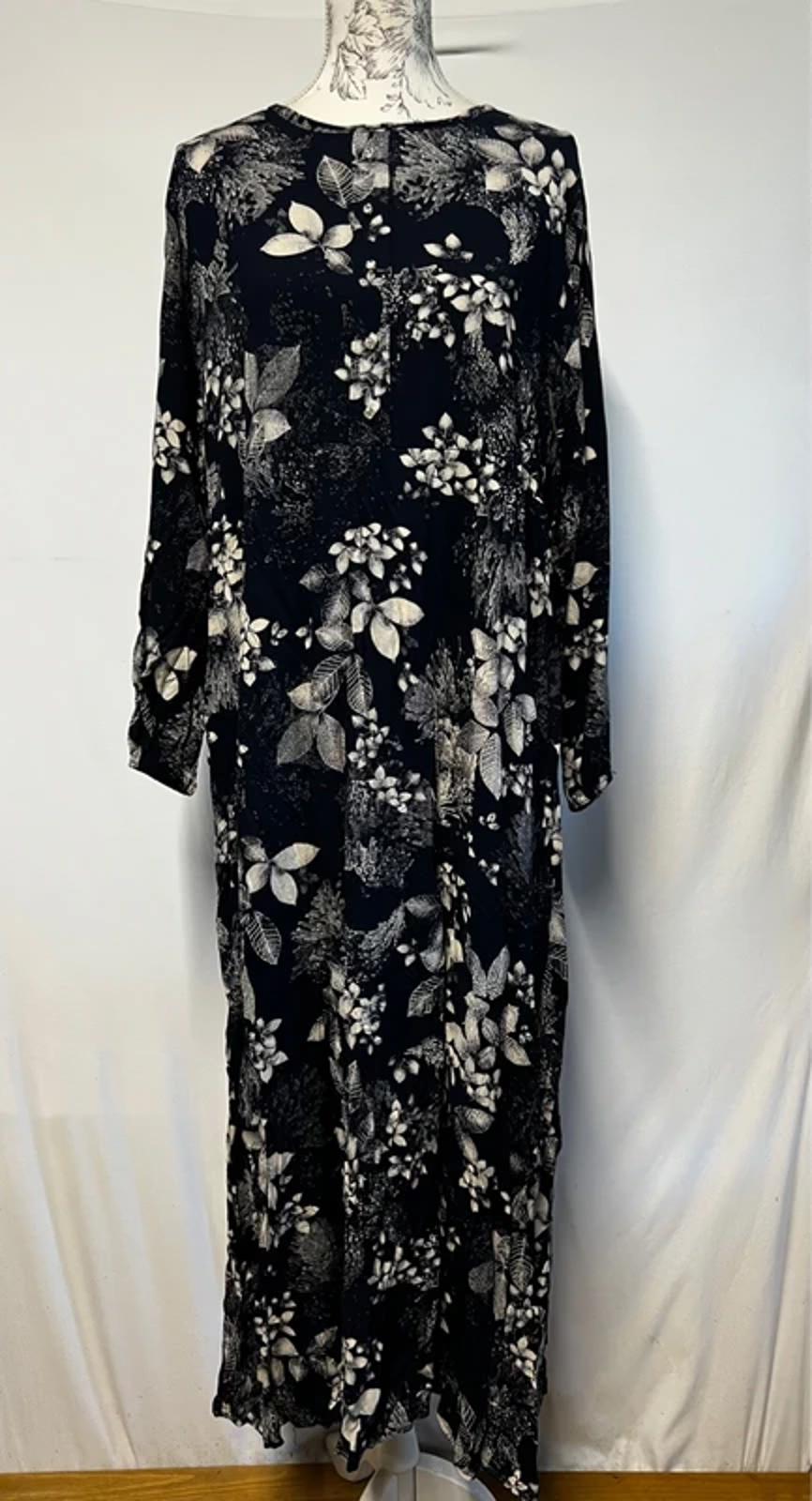 Al Aqsa | XXL | Navy Leaf Pattern Caftan Dress