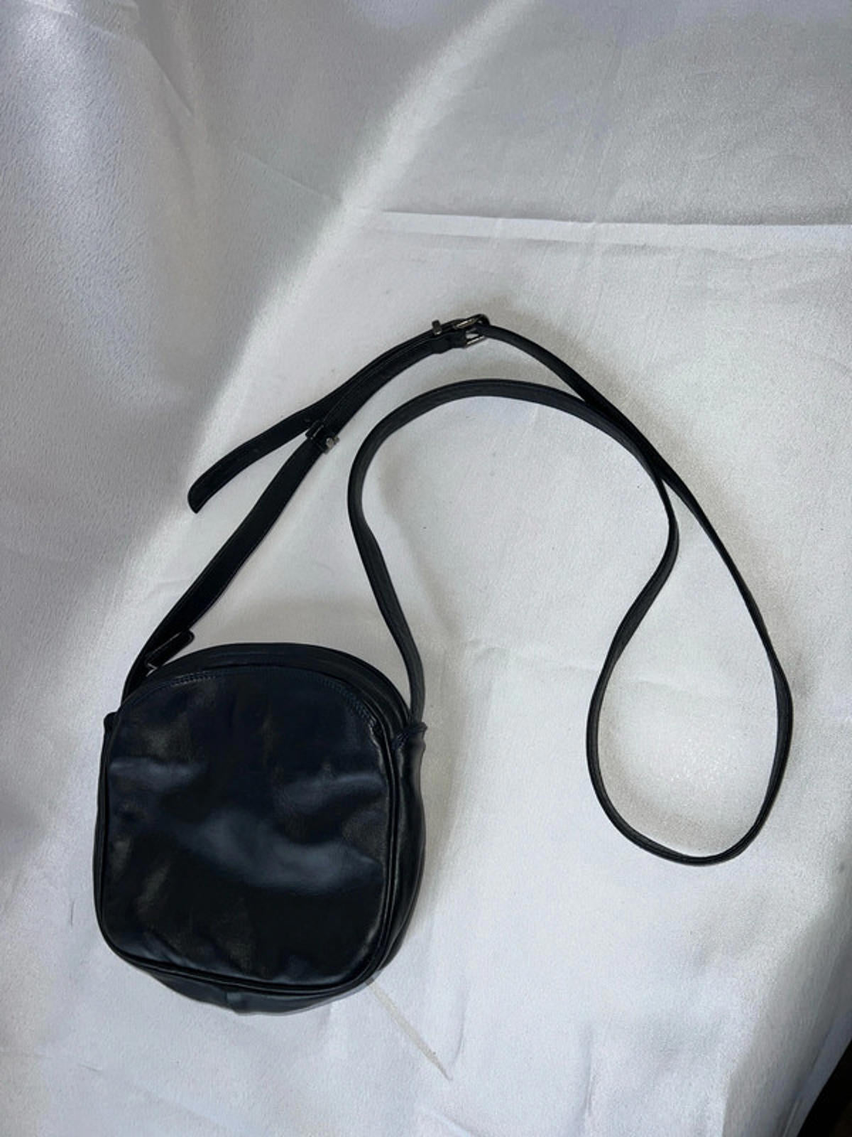 Vintage Enny Shoulderbag | Black Soft Italian Leather Shoulderbag
