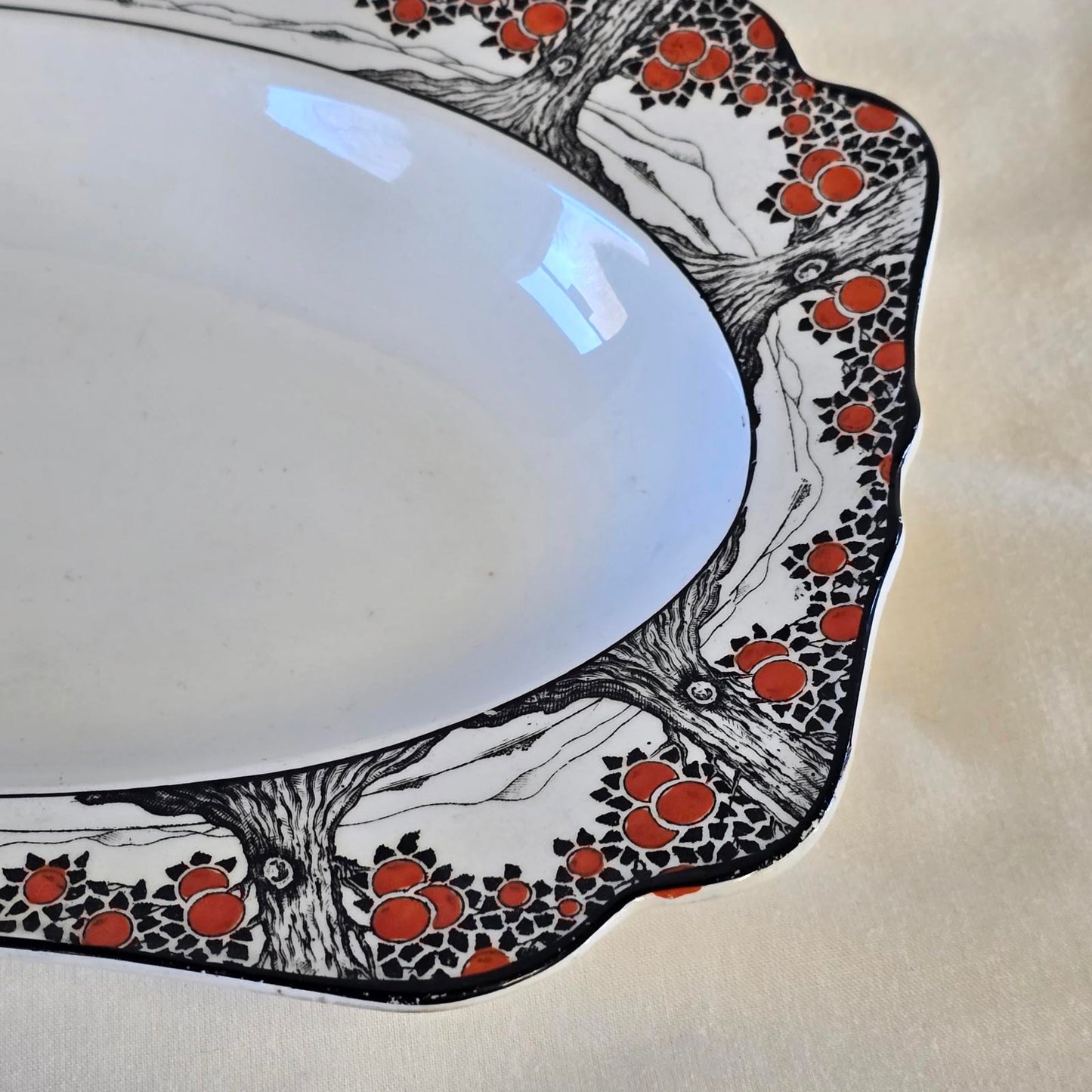 Crown Ducal 1930s serving bowl
