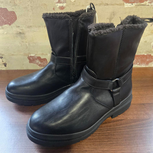 Serra Size 7 new black ankle boots