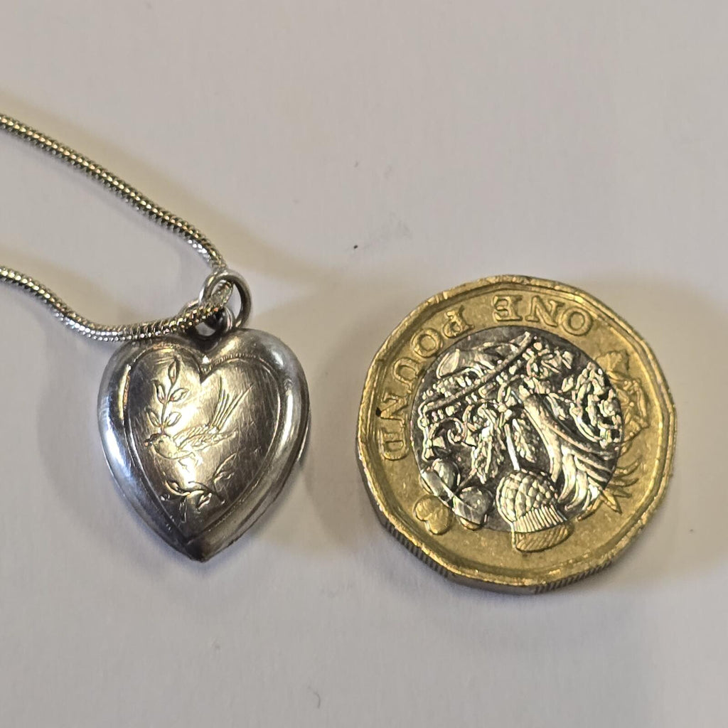 Silver | Heart Pendant and Necklace