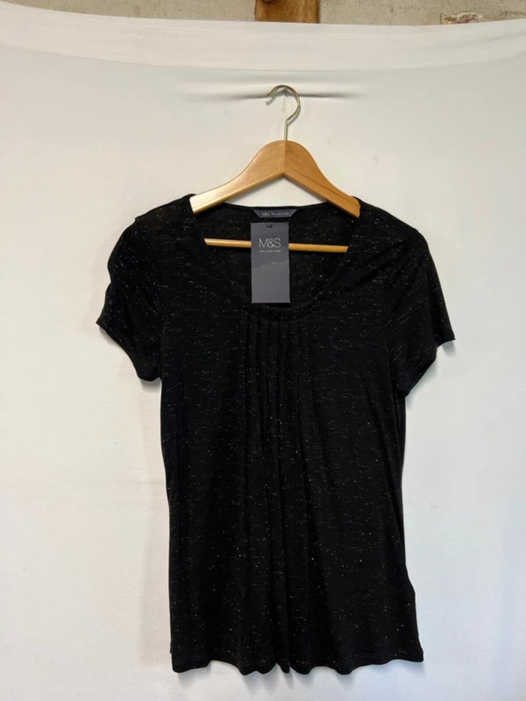 M&S Collection | Size 12 | Y2k Black and Gold T-Shirt