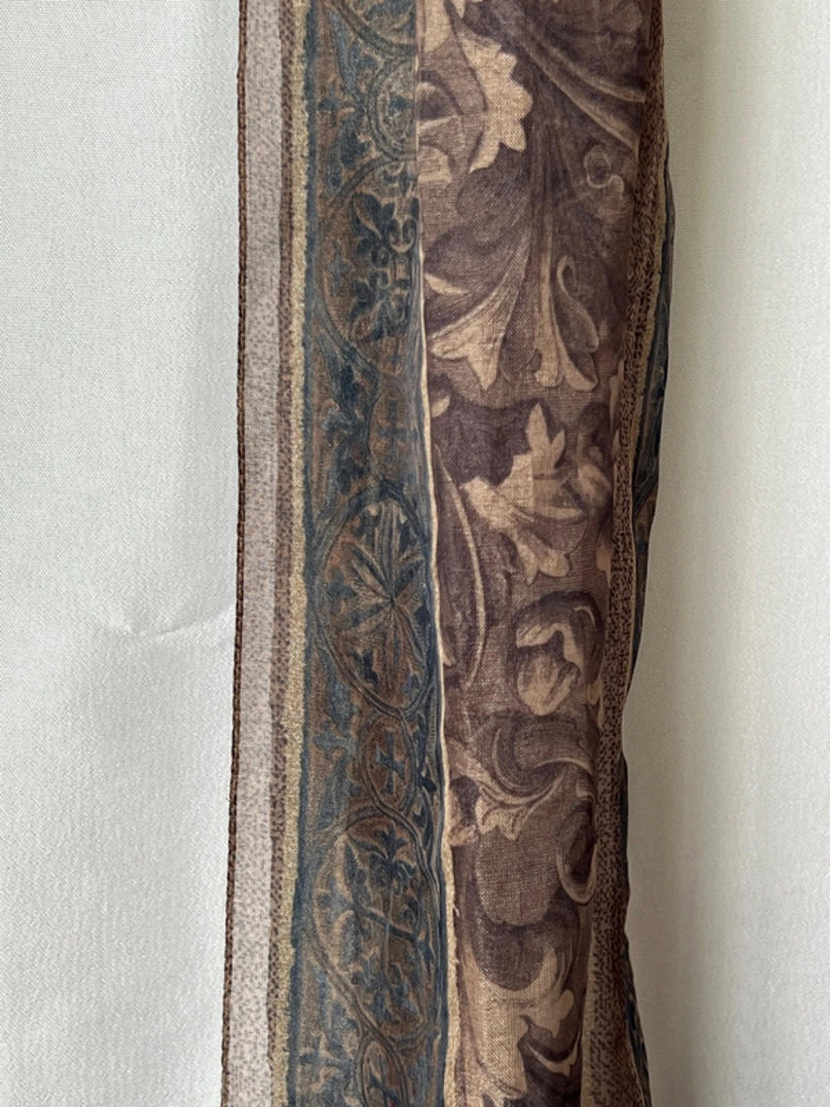 Khaki Green Italian Scarf | Like New