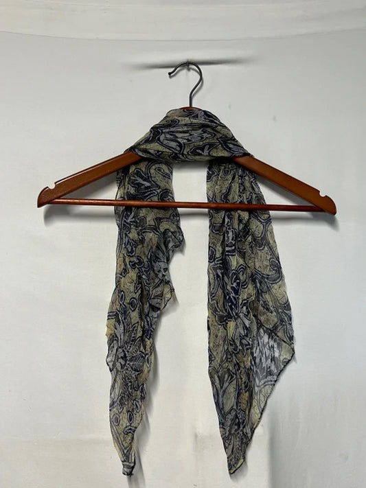 Vintage Style Ladies Scarf | Blue and Yellow