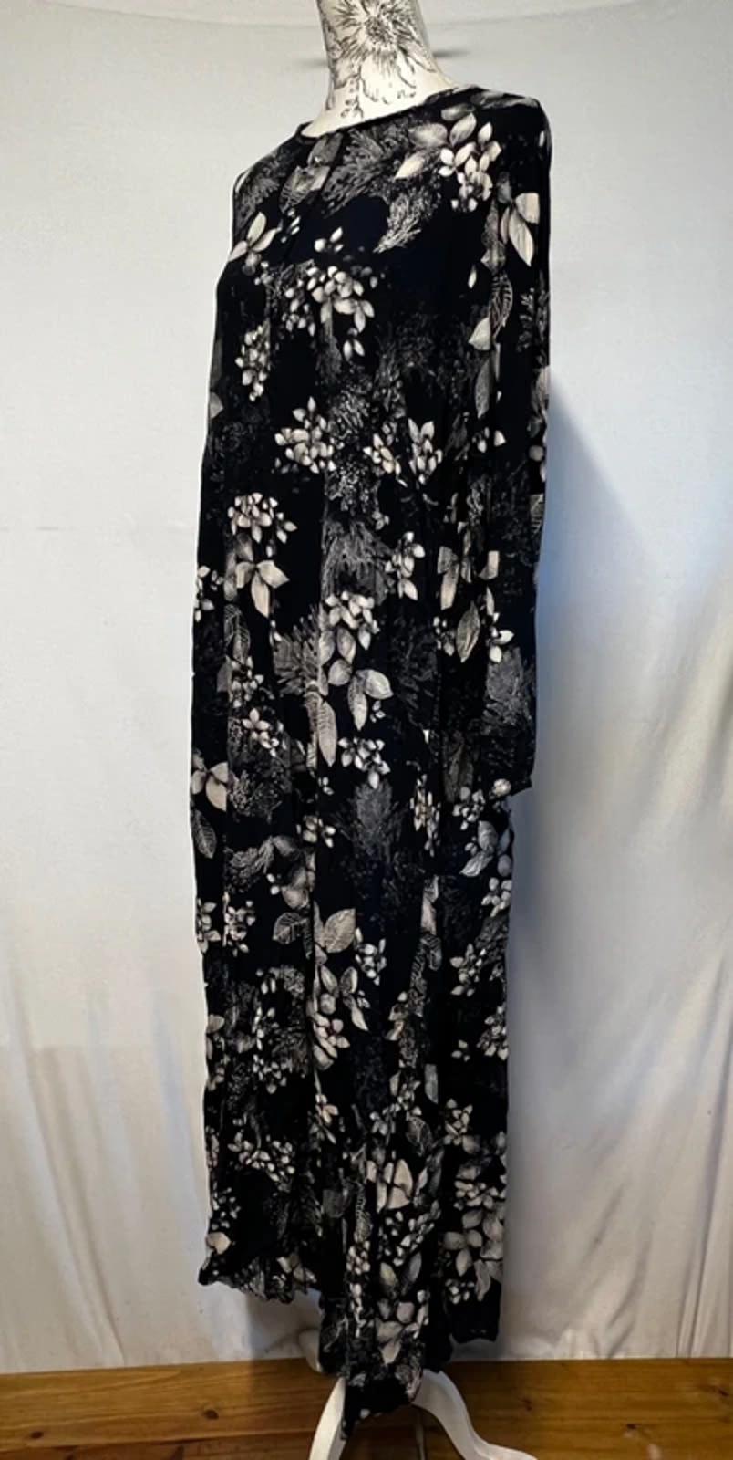 Al Aqsa | XXL | Navy Leaf Pattern Caftan Dress