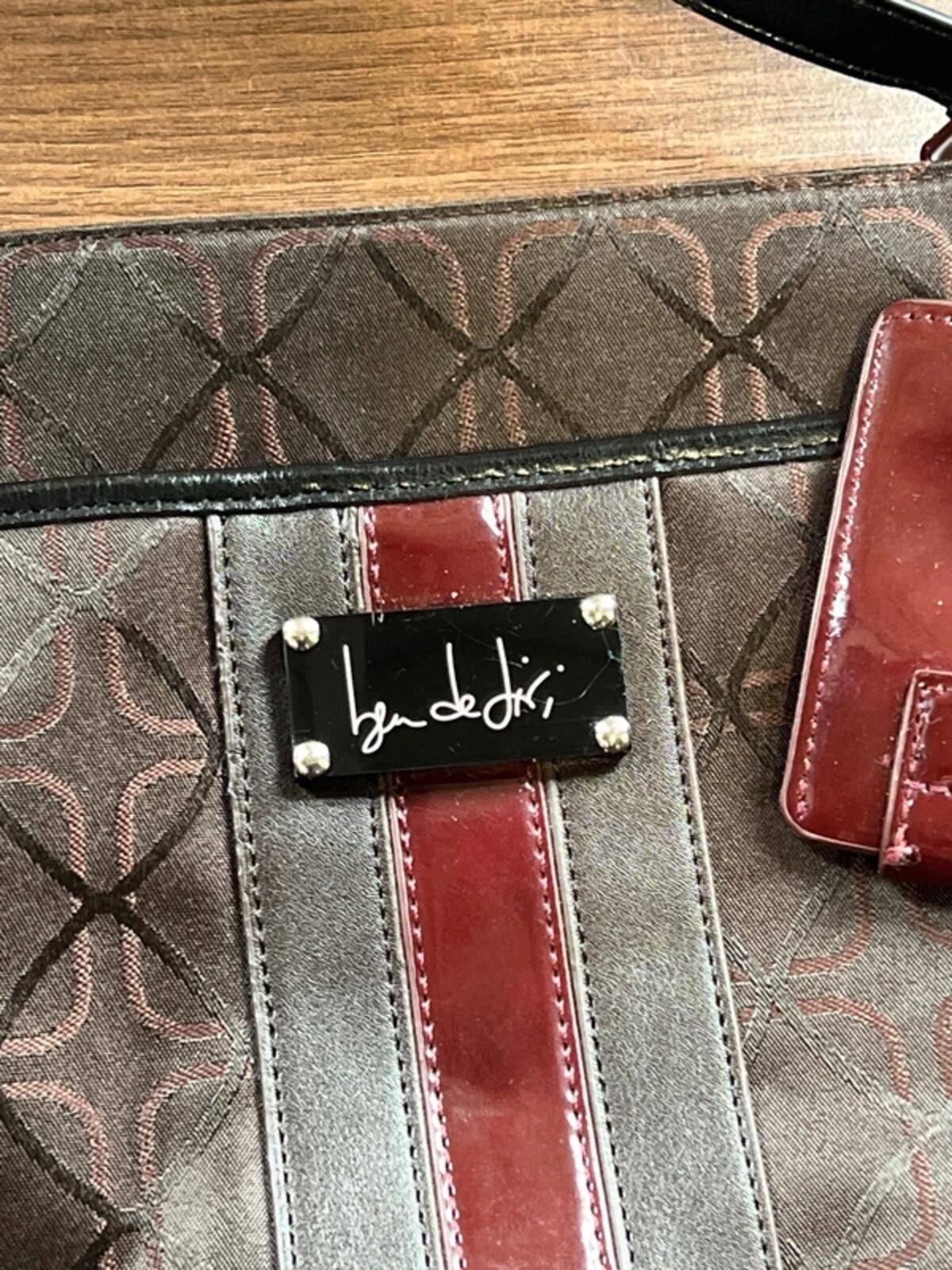 Principles by Ben De Lisi | Shoulderbag