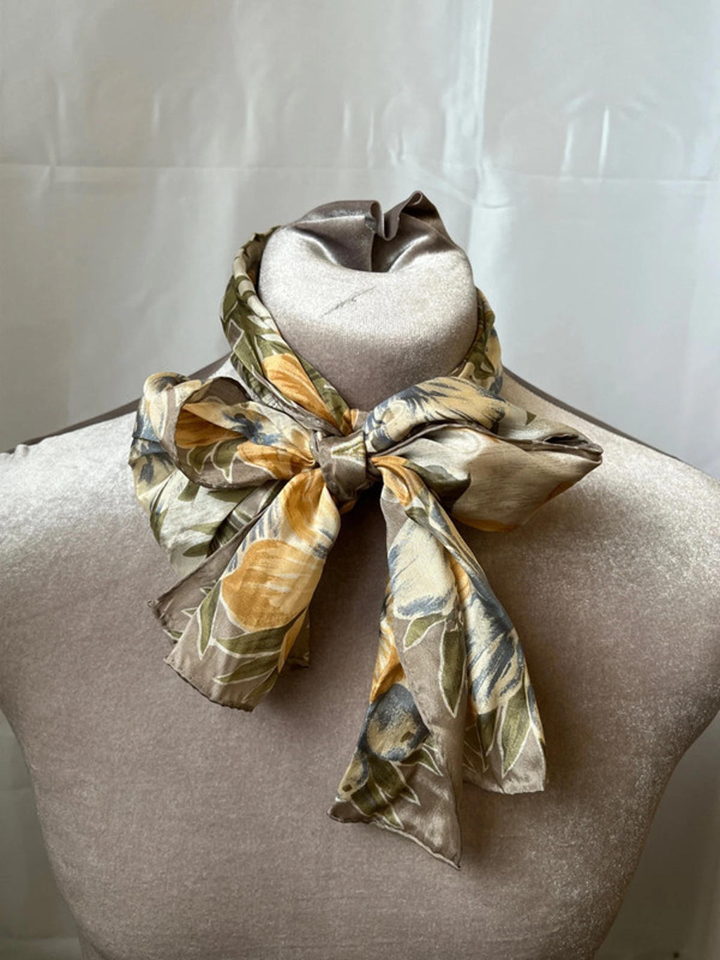 Liz Claiborne | Scarf