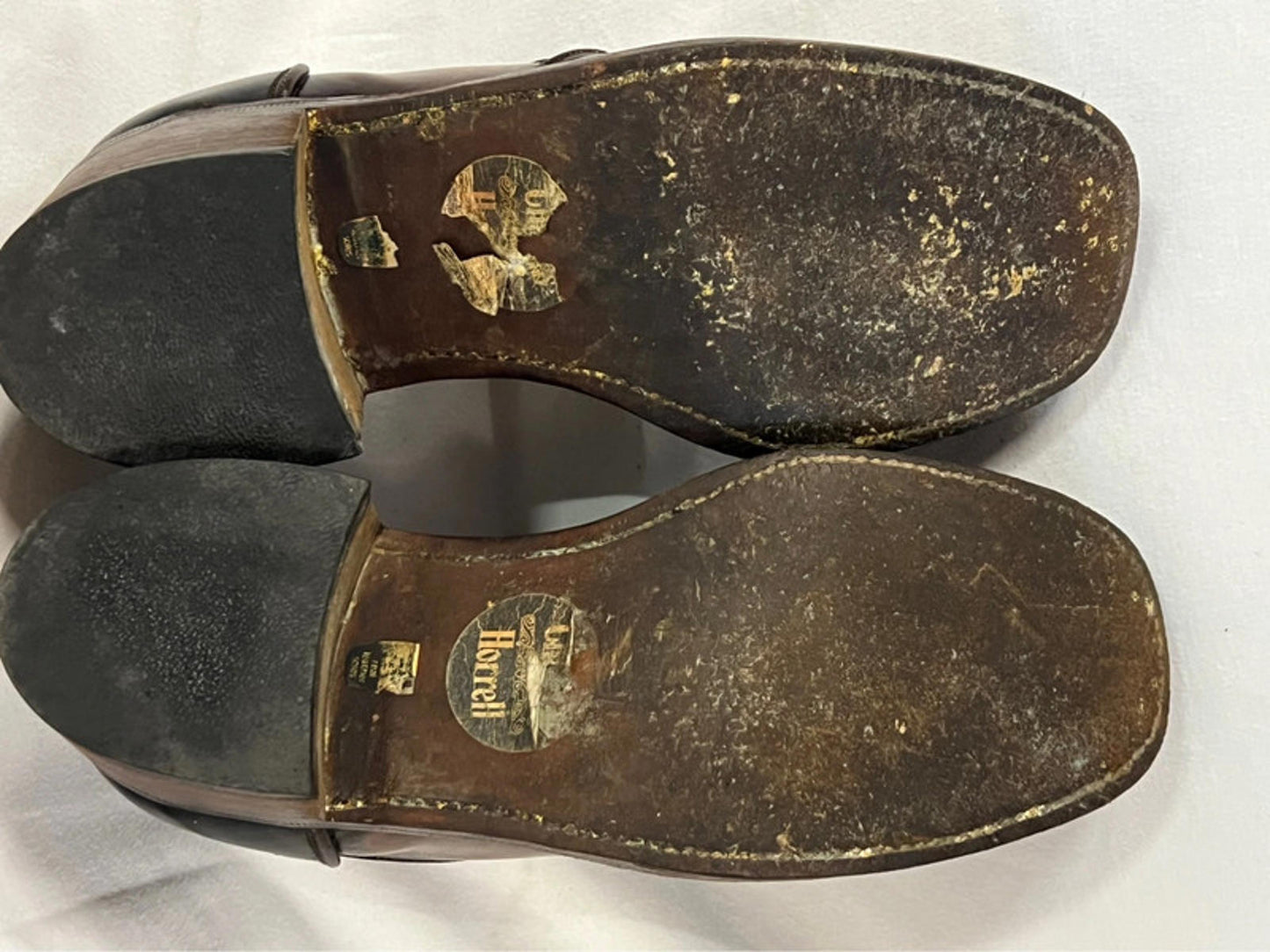 Charles Horrell | 1970’s | 5.5 | Real Leather