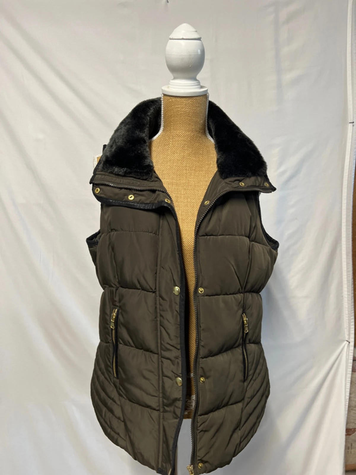 George | 14 | Chocolate Brown Body Warmer |