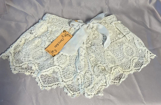 Cherry Koko | S/M | Coquette style lace shorts