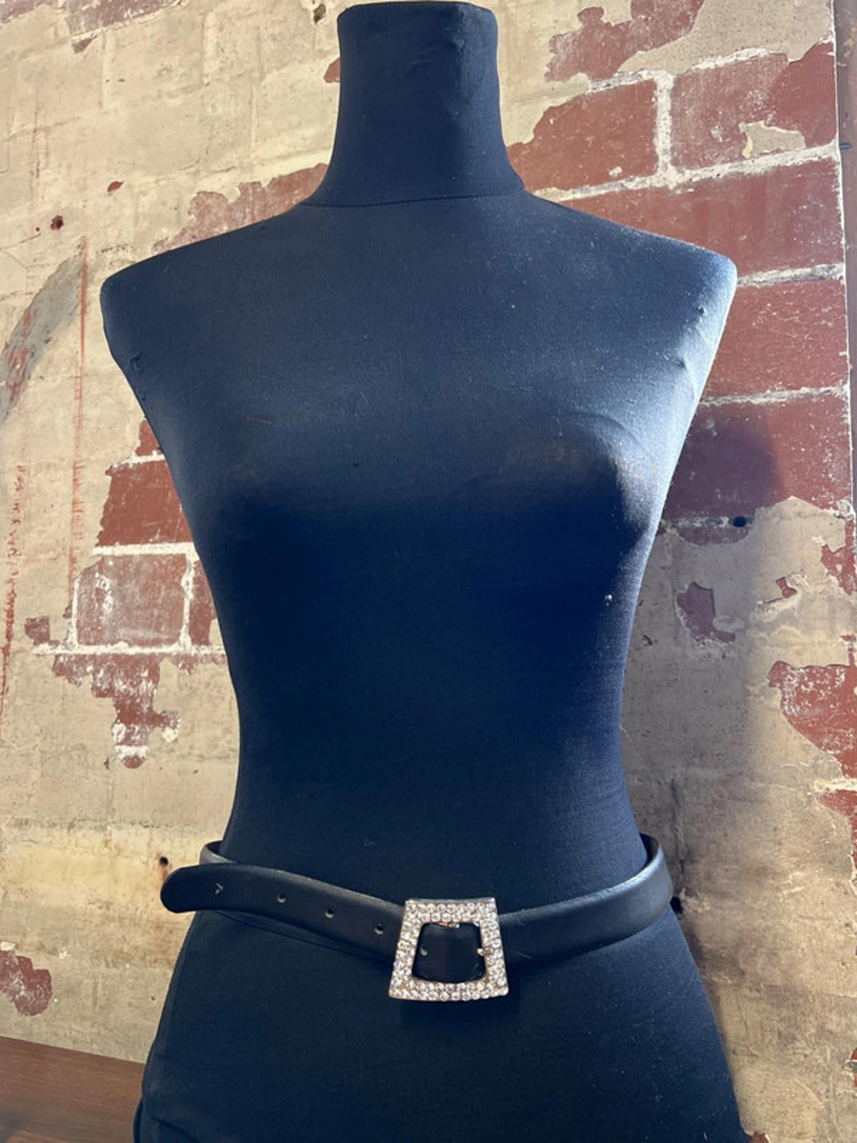 Vintage Stephen Collins | 33”5’ | Black leather belt | Used