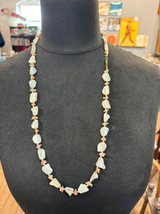 Mother of pearl necklace