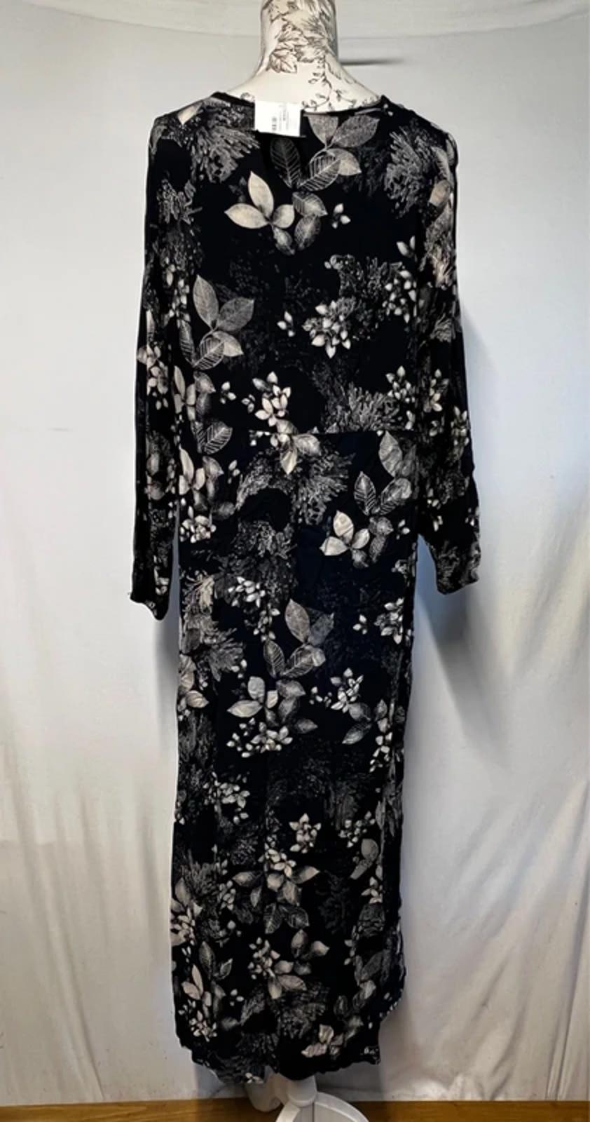 Al Aqsa | XXL | Navy Leaf Pattern Caftan Dress