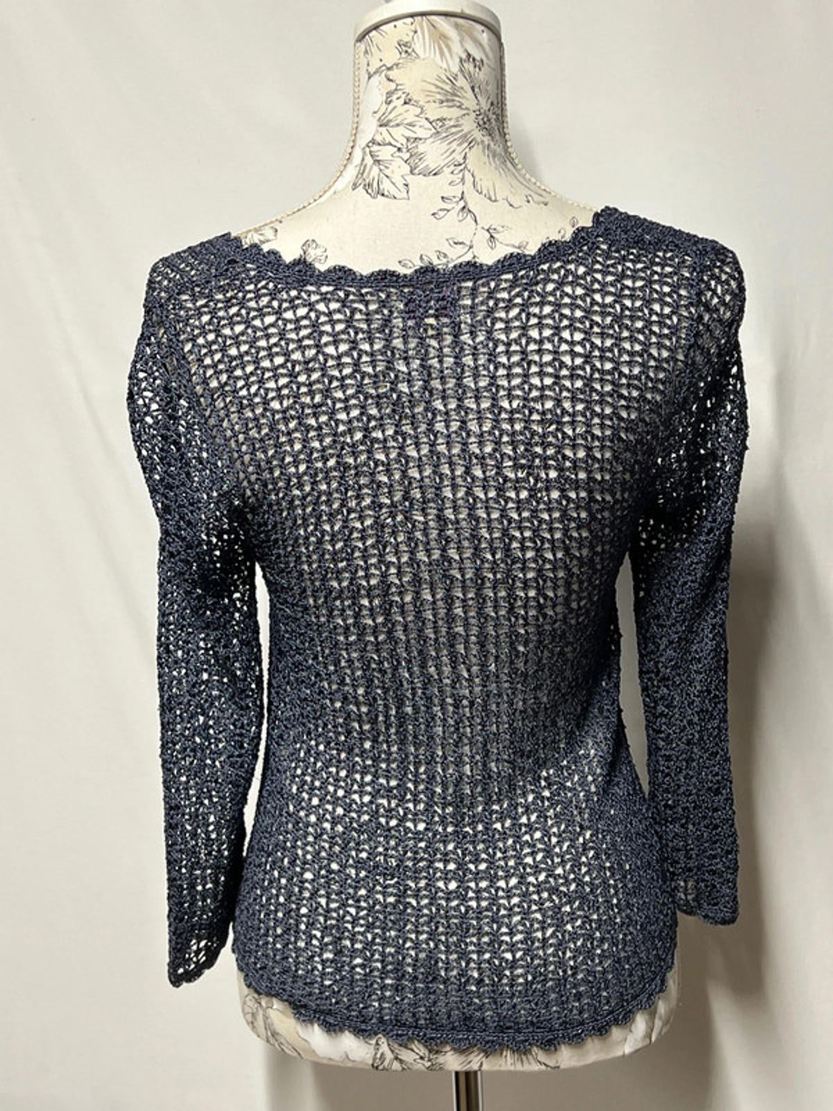 Vintage Oasis | Navy Cardigan | 12