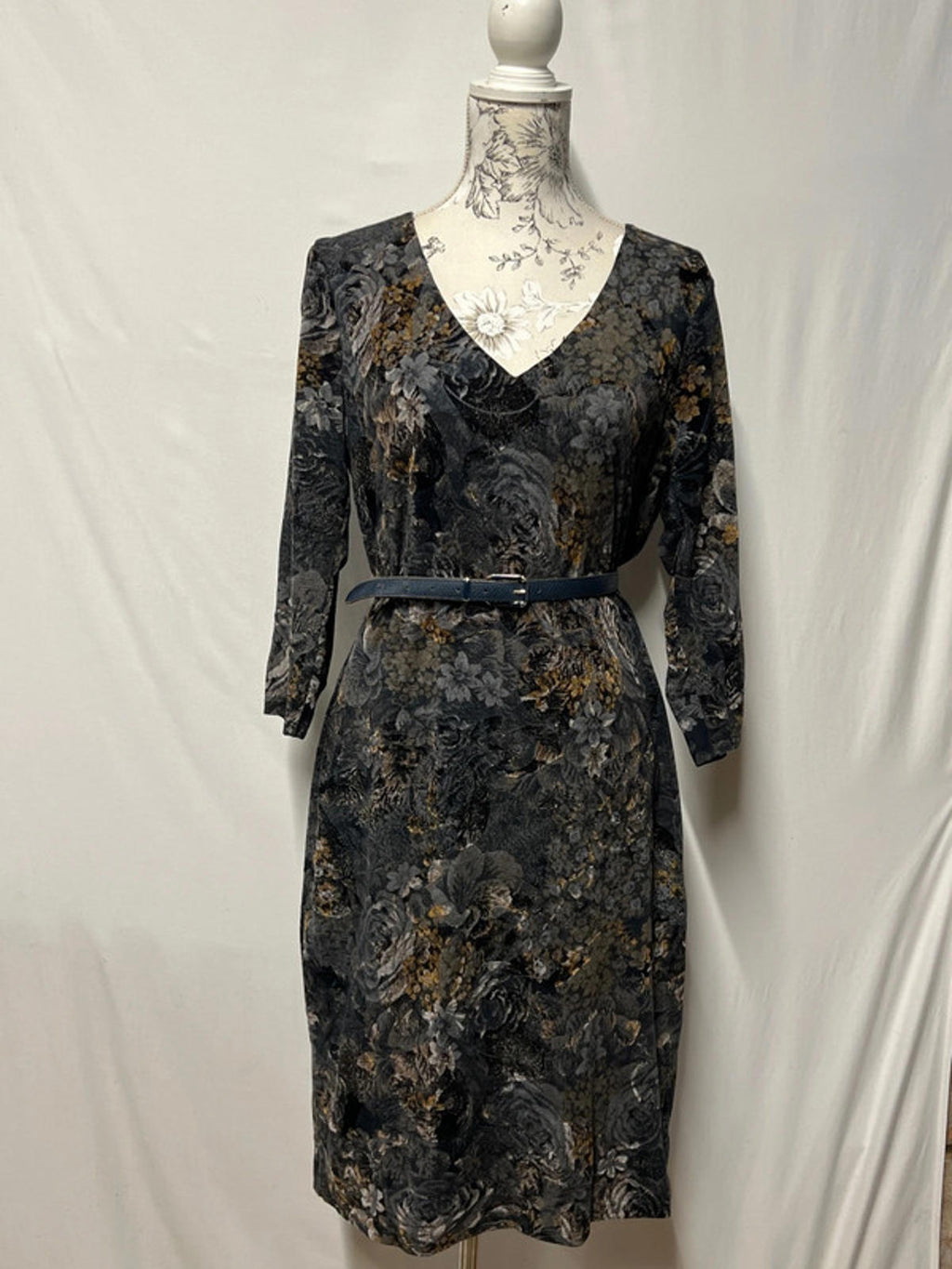 Laura Ashley | Size 14 | Grey Floral Dress