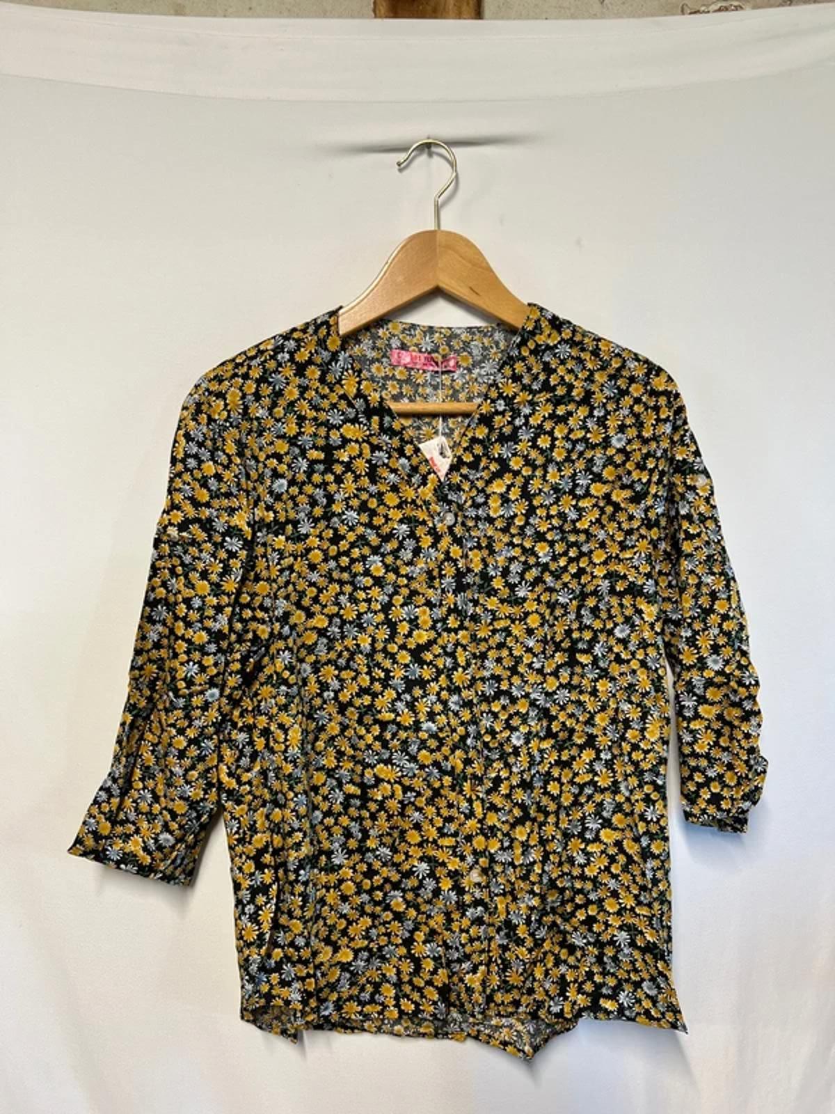 101 Idees | M/L | Ladies Summer 3/4 Blouse | Yellow Flowers