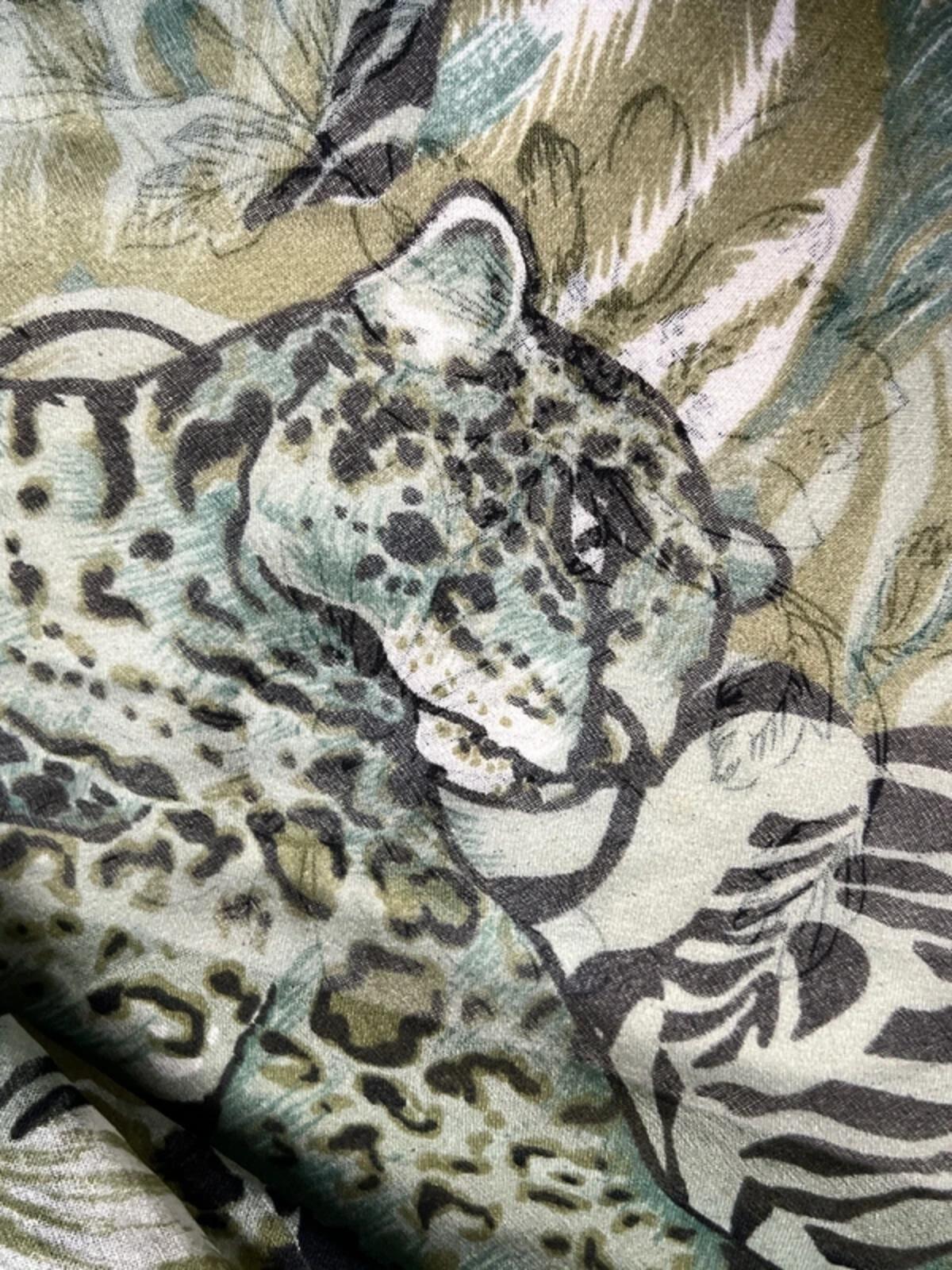 Ladies Vintage Style Scarf | Jaguar/Leopard themed