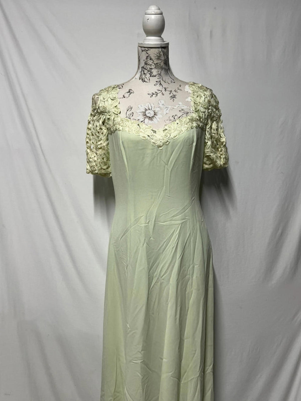 Medici | Size 12 | Light Green Occasion Dress