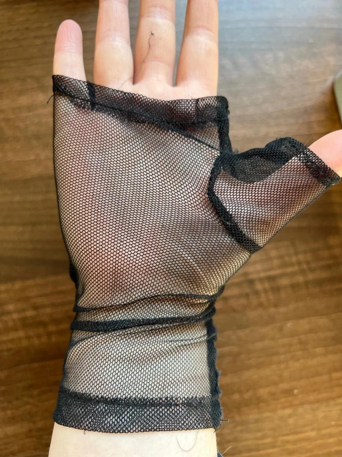 Vintage black lace gloves