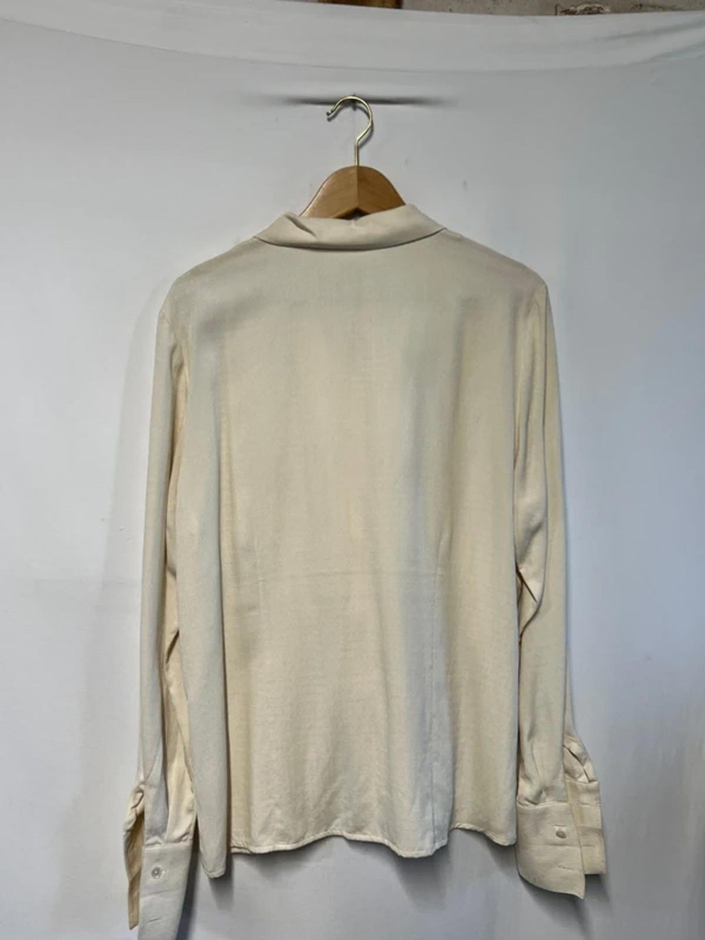 Vintage Talbots | 12 | 100% Silk Cream Blouse |