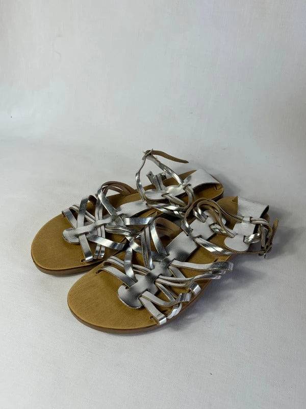 George | Size 7 | Y2K Metallic Leather Cutout Silver Sandals