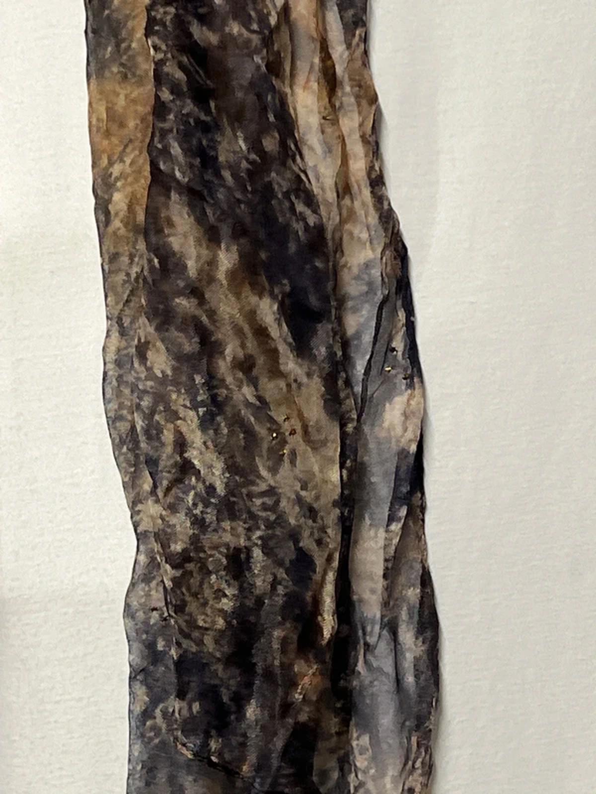 Vintage-Style Ladies Scarf | Brown and Navy