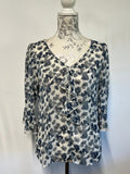 F&F | 14 | Ladies black and white floral top |