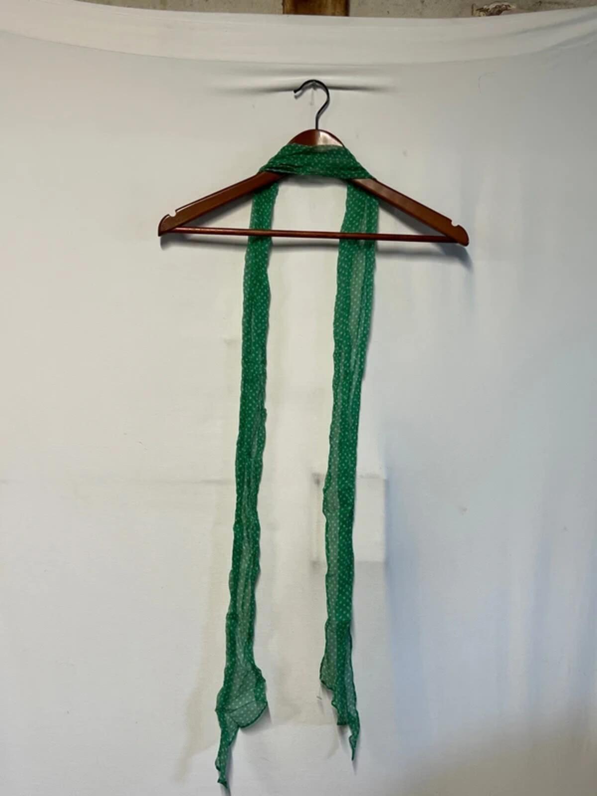Ladies Vintage-style green polka dot scarf