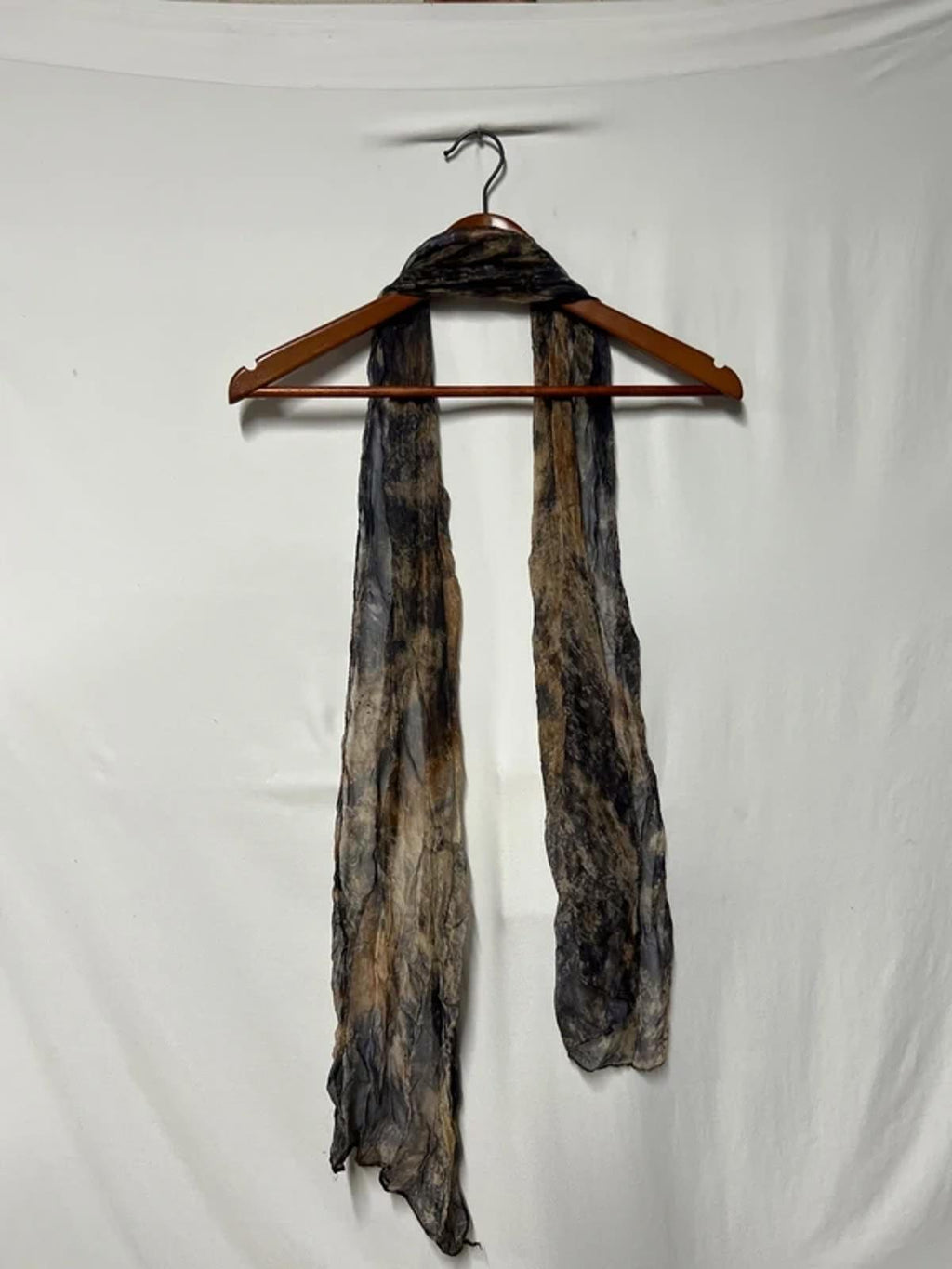 Vintage-Style Ladies Scarf | Brown and Navy