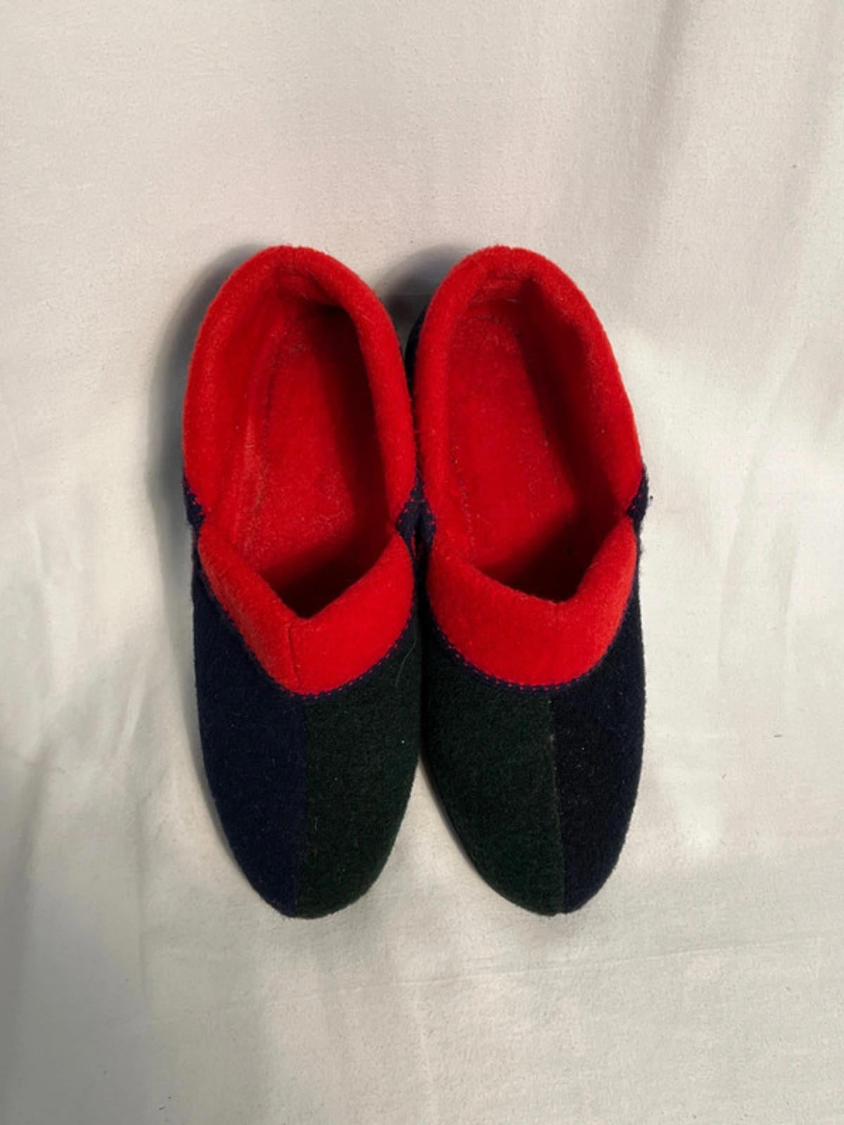 Rohde Slippers | Size 3.5 | Red, Green and Blue | Brand New