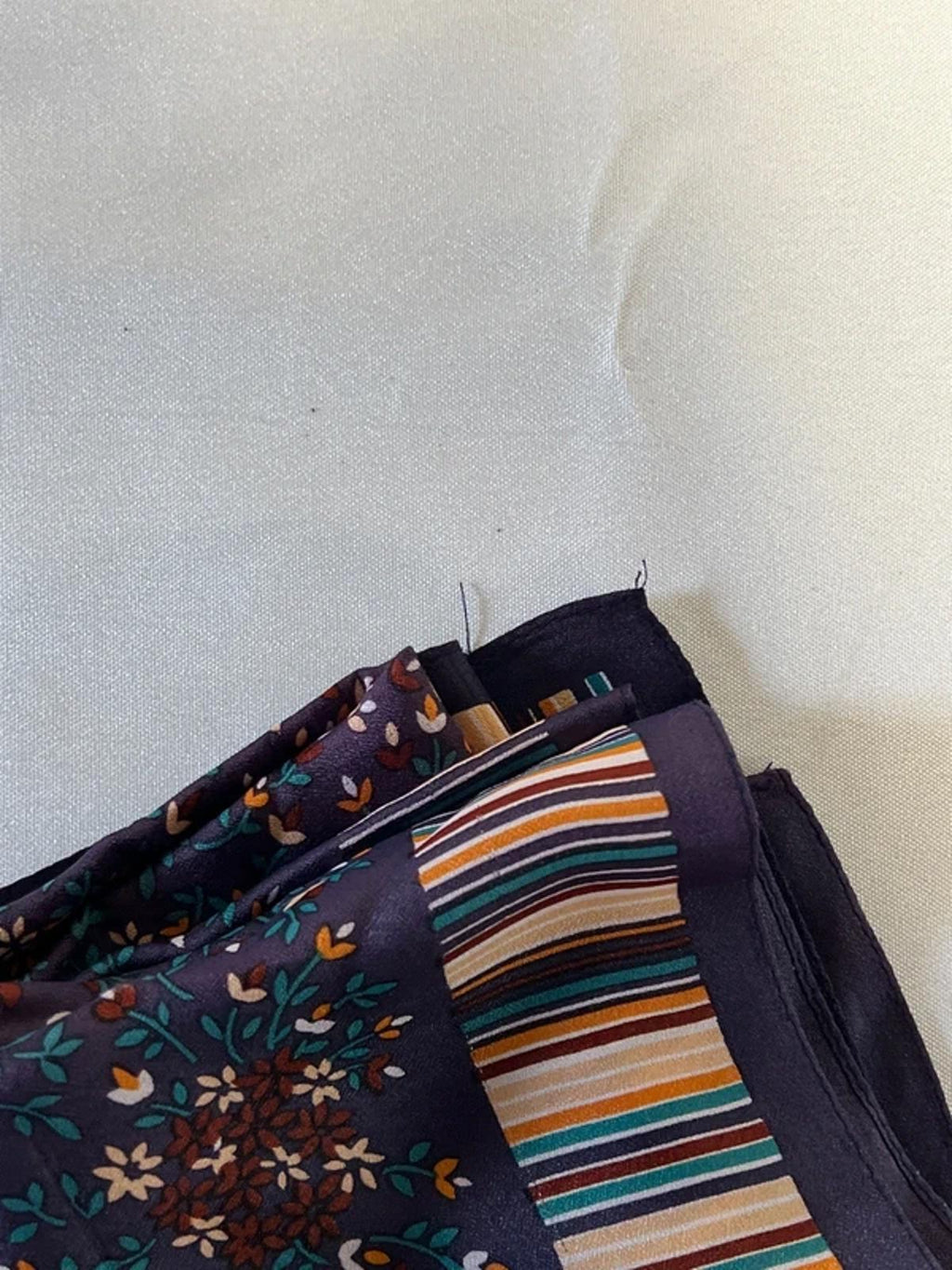 Vintage Ladies Bandanna | Purple