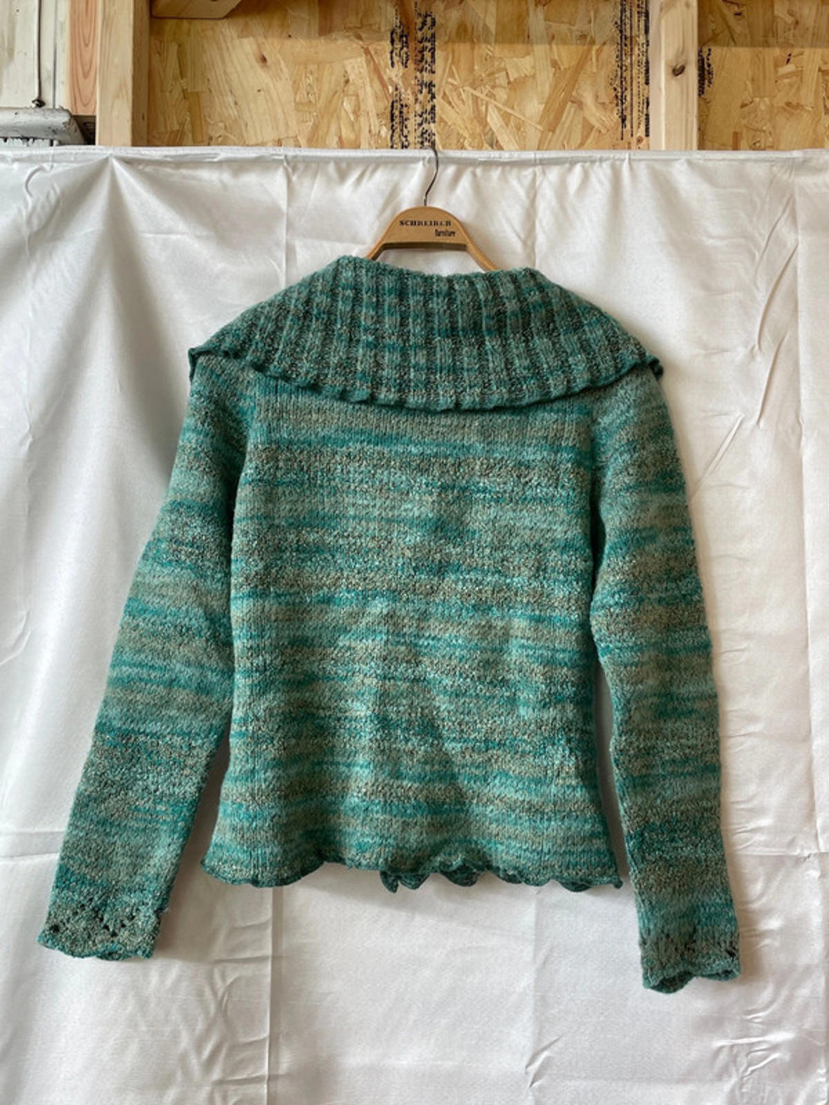 Apanage Cardigan | Acrylic/Polyester Blend | Brand New