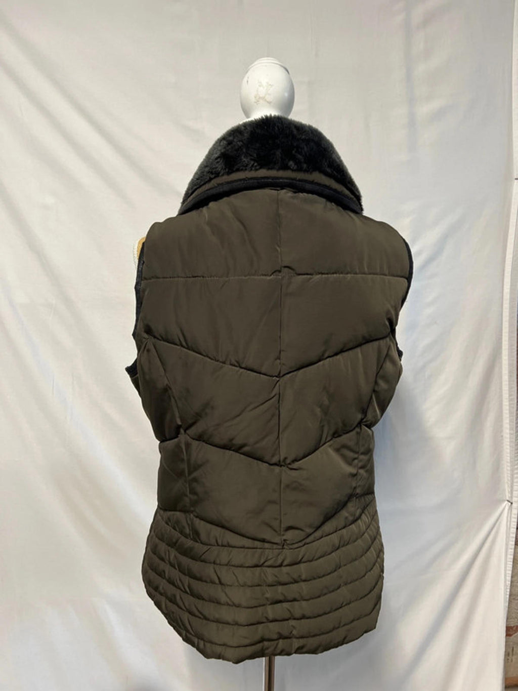 George | 14 | Chocolate Brown Body Warmer |