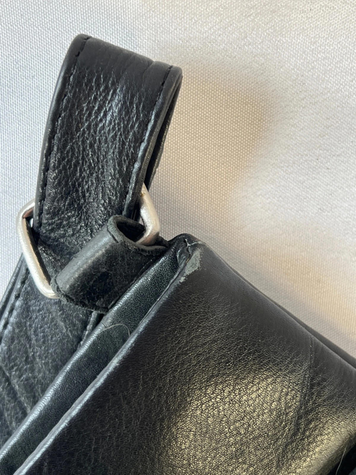 Taurus | Black leather cross body bag