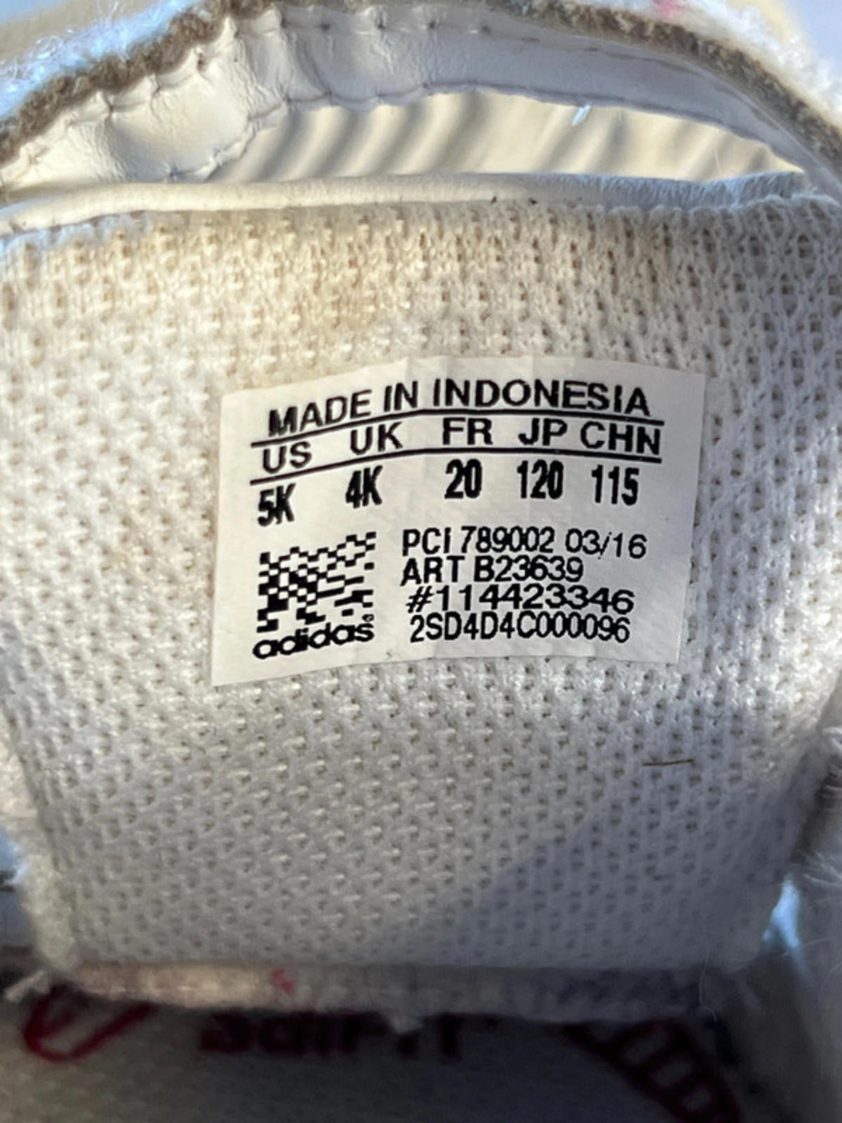 Adidas Kids | Baby shoes | Size 4