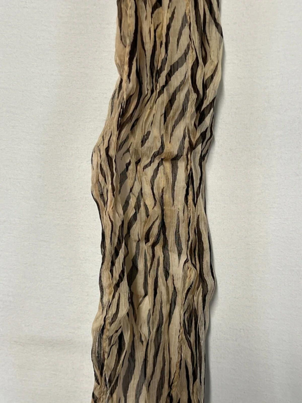 Vintage Style Ladies Tiger Print Scarf | Beige/Black