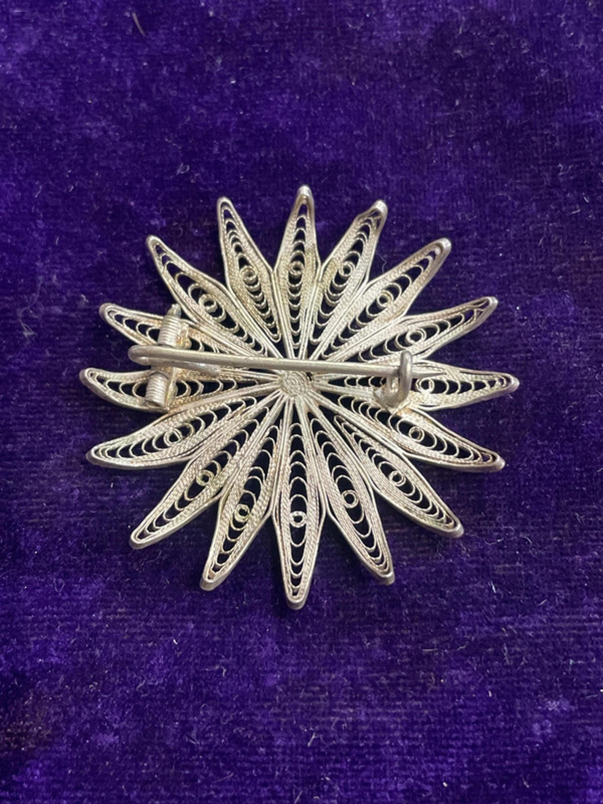 Vintage Filigree brooch