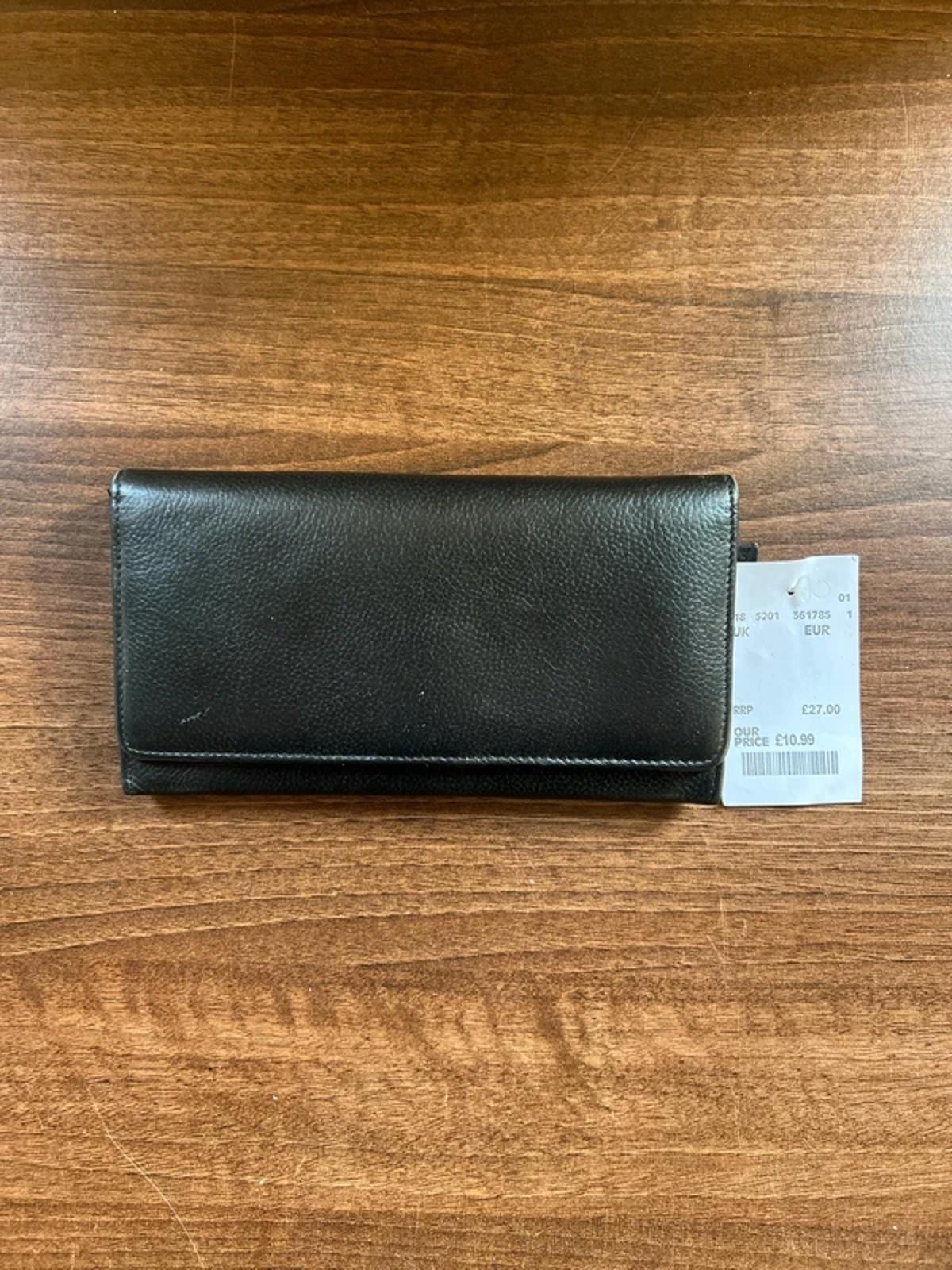Golunski | Black purse | New With Tags | Leather